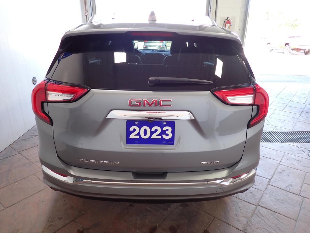 2023 GMC Terrain Denali AWD 4DR LEATHER NAVI SUNROOF Listowel ON