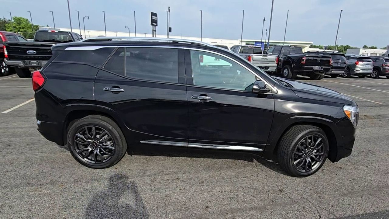 2023 GMC Terrain Denali Columbus OH