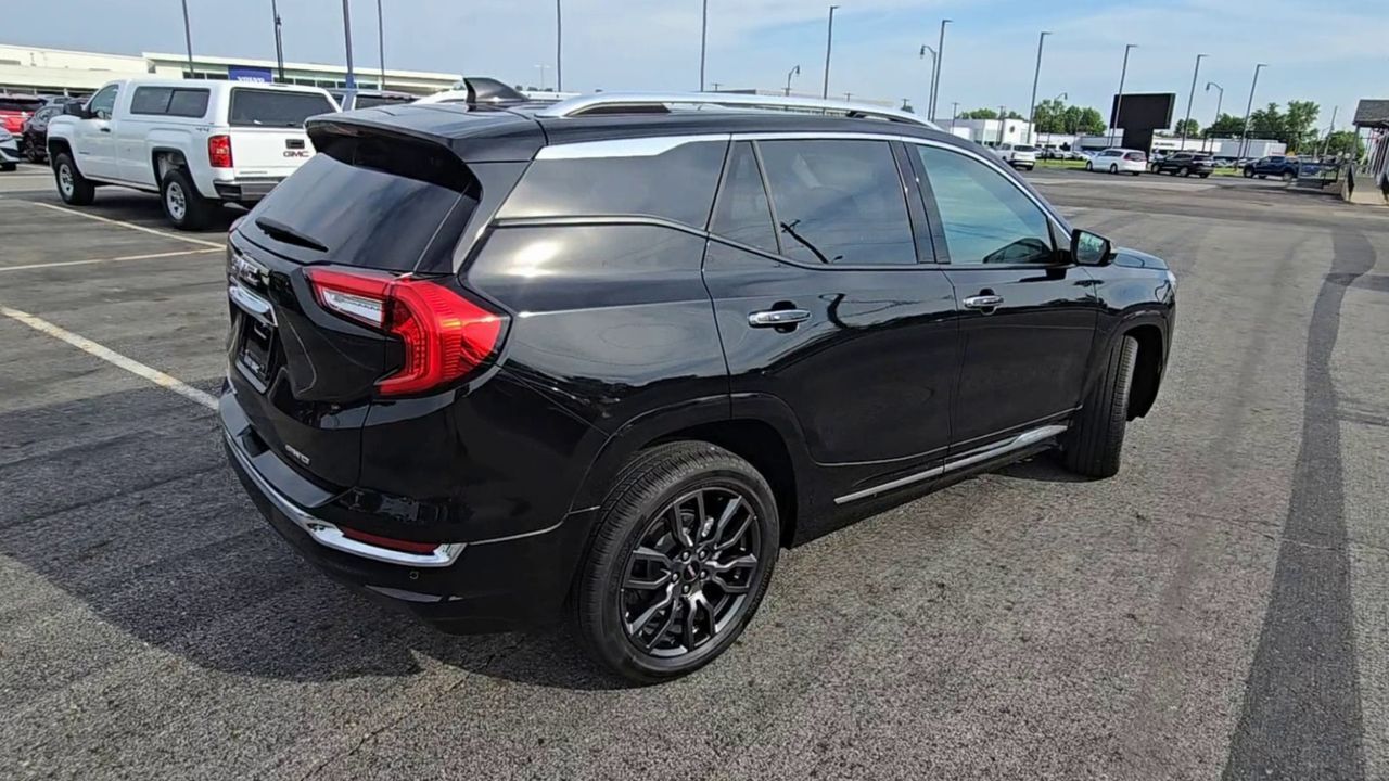 2023 GMC Terrain Denali Columbus OH