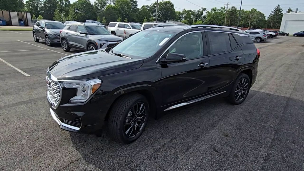 2023 GMC Terrain Denali Columbus OH