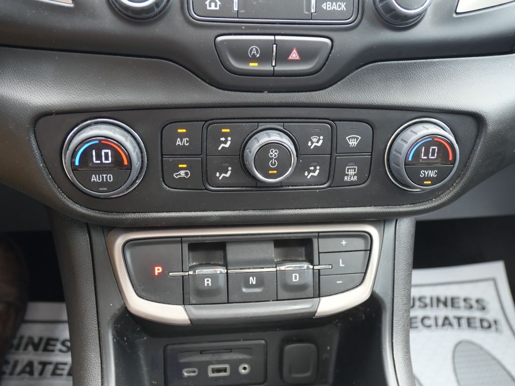 2023 GMC Terrain Denali Mt Pleasant MI