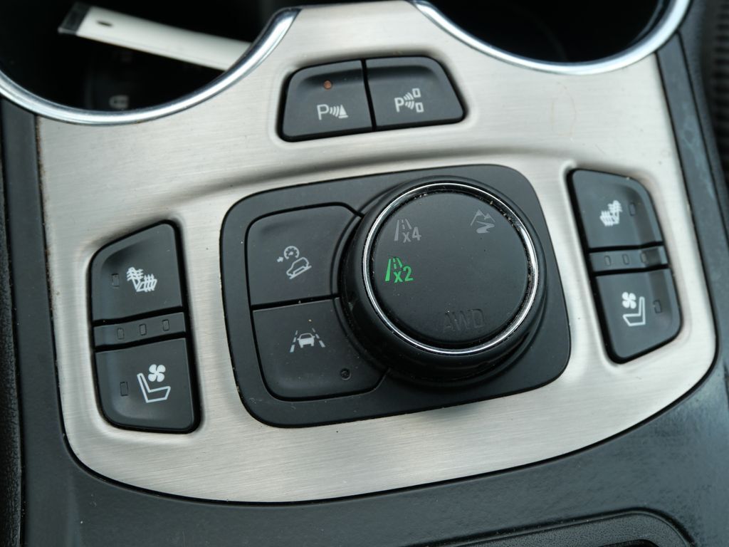 2023 GMC Terrain Denali Mt Pleasant MI