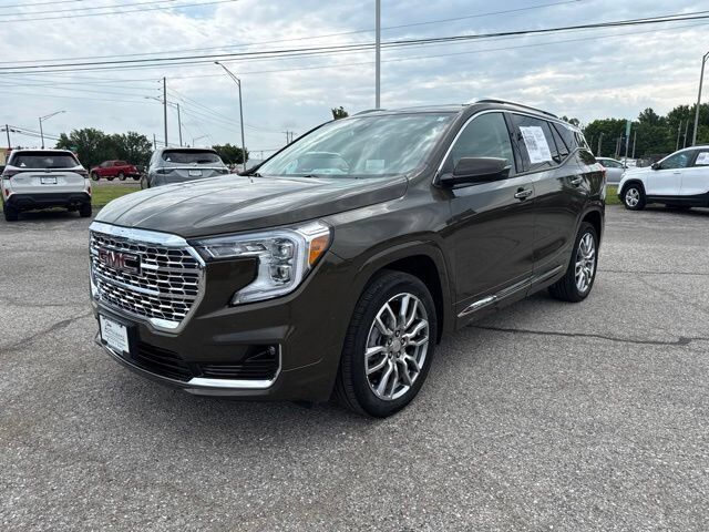 2023 GMC Terrain Denali