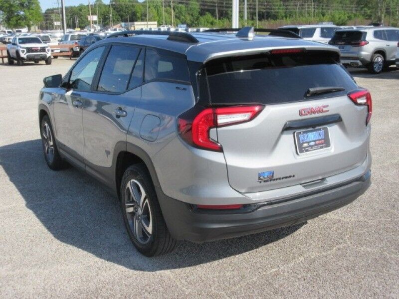 2023 GMC Terrain FWD 4dr SLE Saint George SC