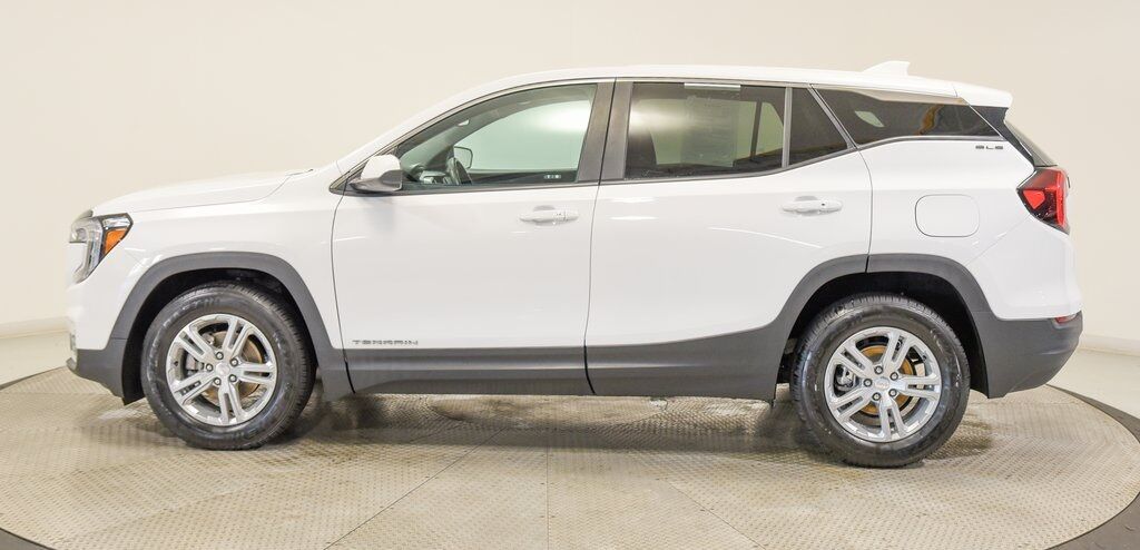 2023 GMC Terrain SLE Akron