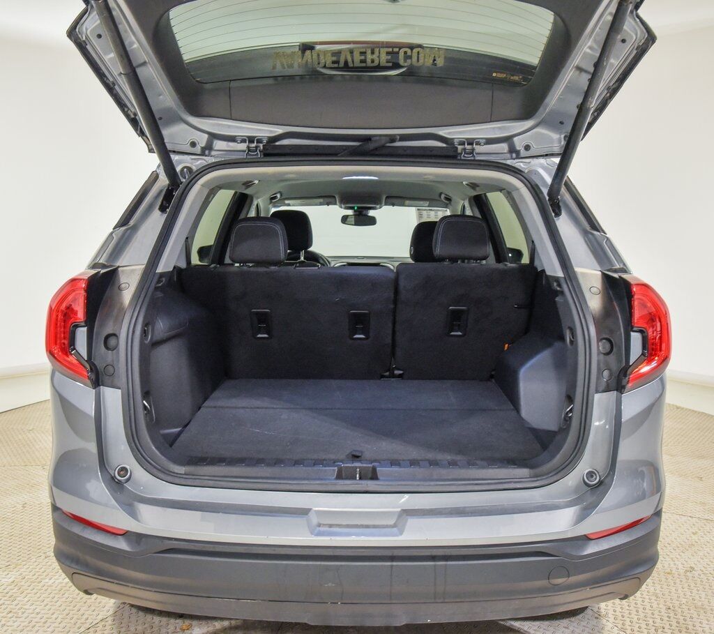 2023 GMC Terrain SLE Akron