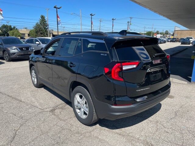 2023 GMC Terrain SLE