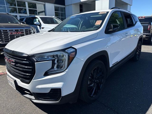 2023 GMC Terrain SLE