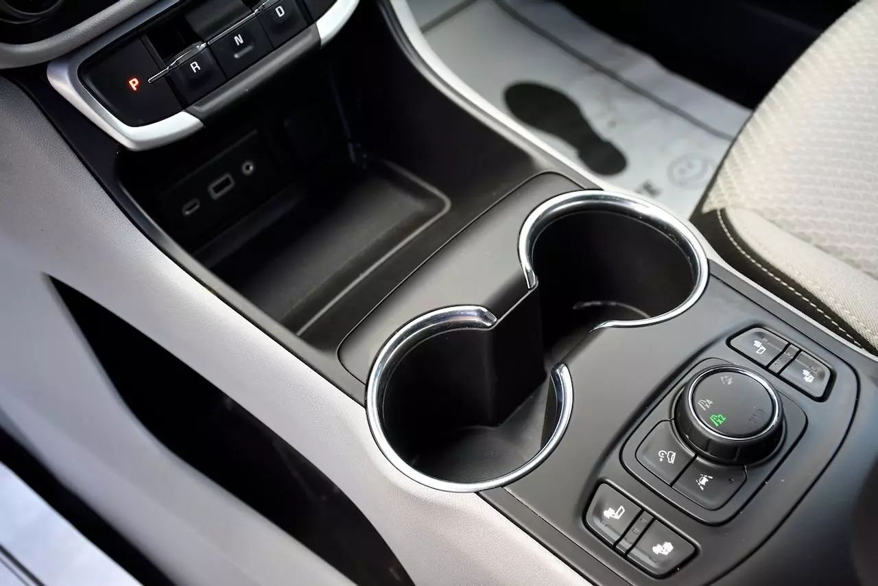 2023 GMC Terrain SLE Sport Utility 4D Doral FL