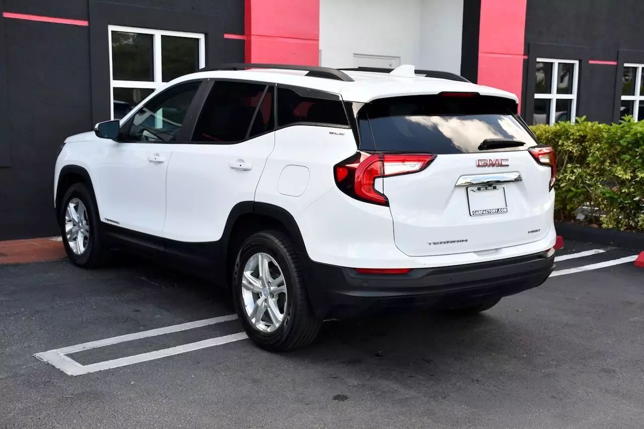 2023 GMC Terrain SLE Sport Utility 4D Doral FL