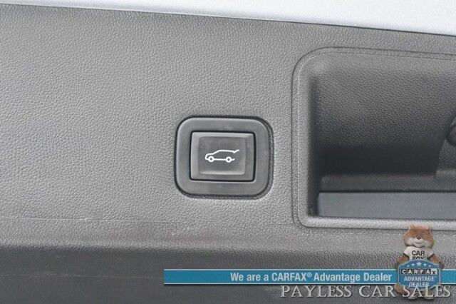 2023 GMC Terrain SLT / AWD / Auto Start / Power & Heated Leather Seats / Lane Departure & Forward Collision Alert / Apple CarPlay & Android Auto / Back Up Camera / Cruise Control / Keyless Entry & Start / Block Heater / 28 MPG / 1-Owner Anchorage AK