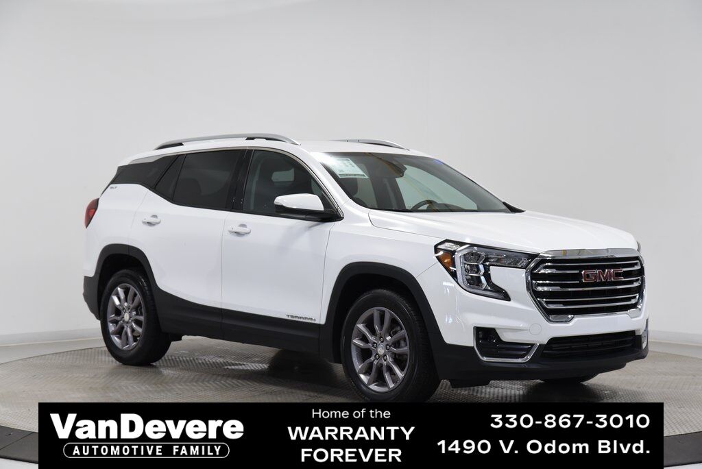 2023 GMC Terrain SLT Akron