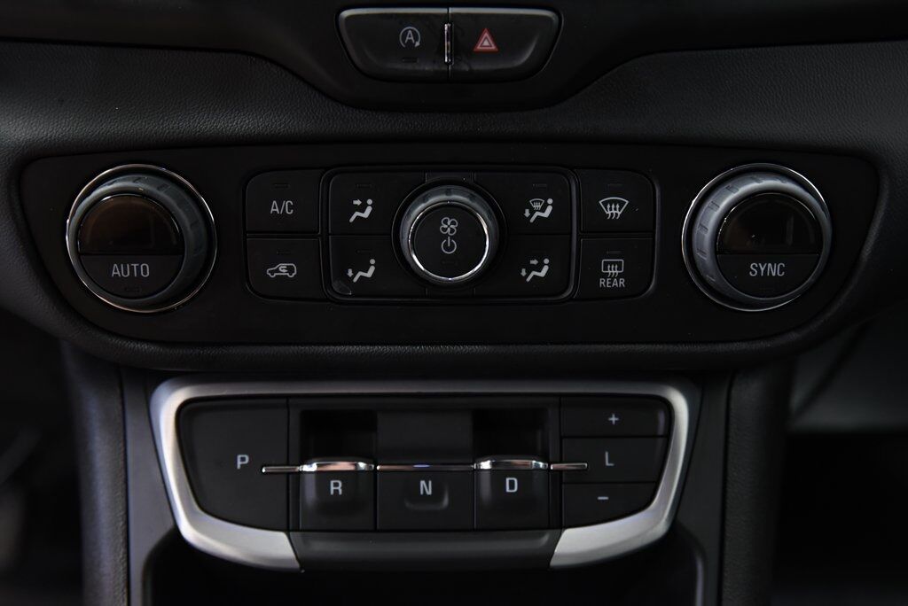 2023 GMC Terrain SLT Akron