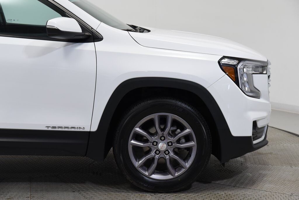 2023 GMC Terrain SLT Akron