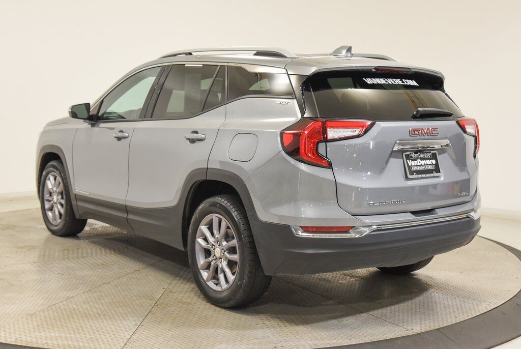 2023 GMC Terrain SLT Akron