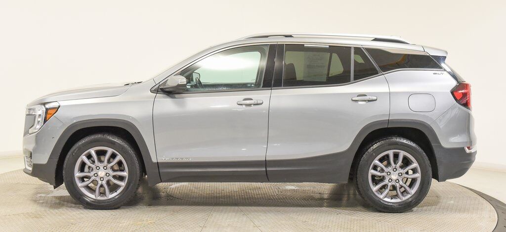 2023 GMC Terrain SLT Akron