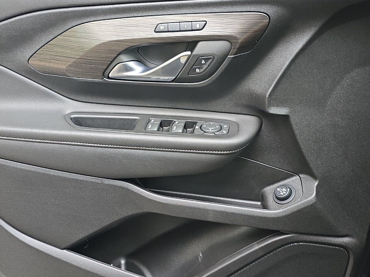 2023 GMC Terrain SLT Columbus OH