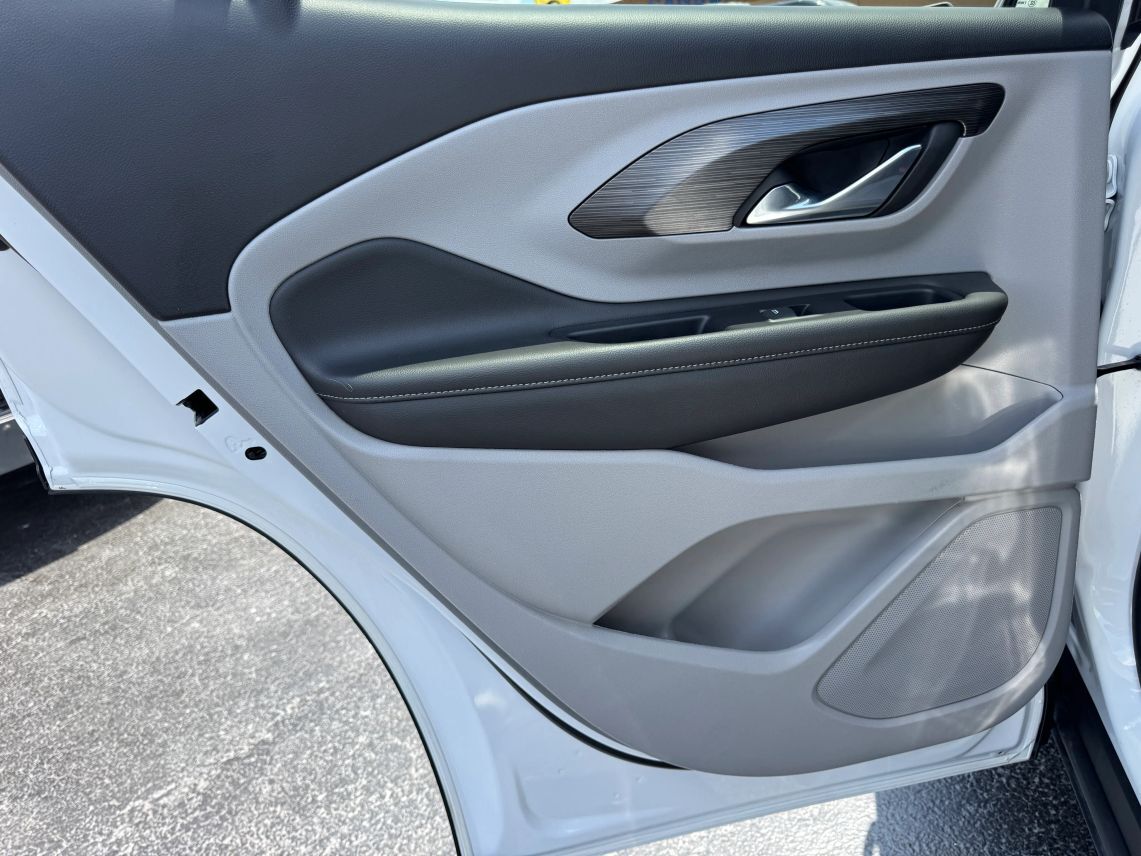 2023 GMC Terrain SLT Sport Utility 4D