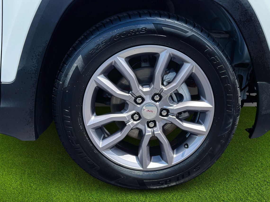 2023 GMC Terrain SLT Sport Utility 4D