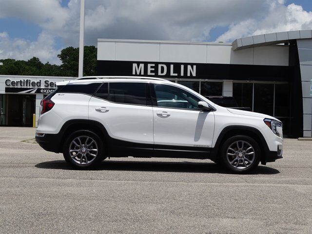 2023 GMC Terrain SLT Wilson NC