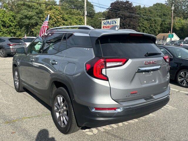 2023 GMC Terrain SLT Worcester MA