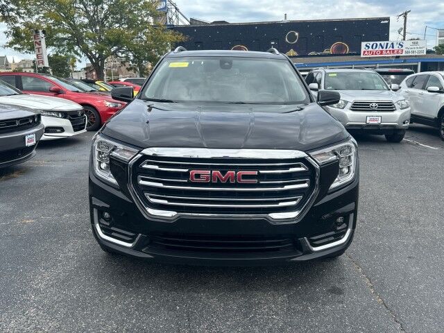 2023 GMC Terrain SLT Worcester MA
