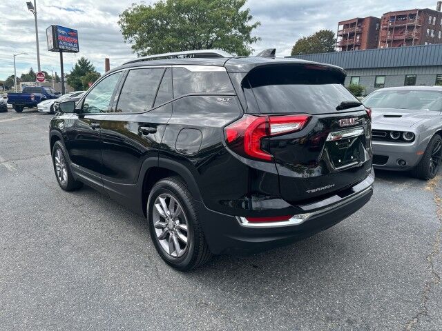 2023 GMC Terrain SLT Worcester MA