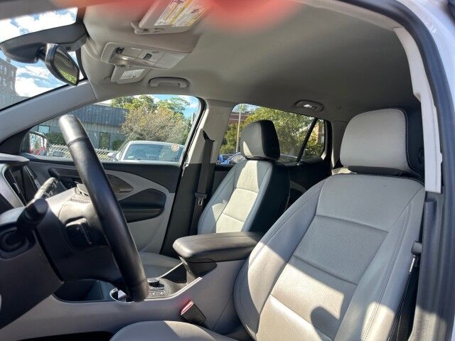 2023 GMC Terrain SLT Worcester MA