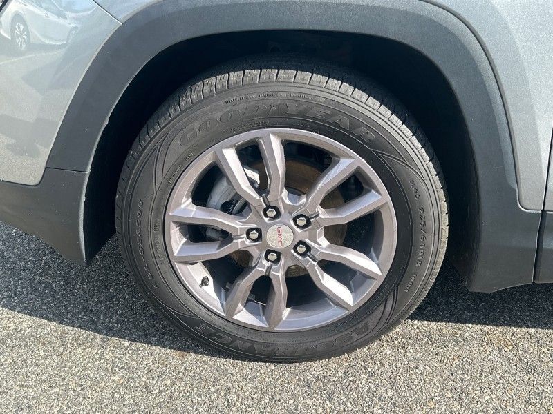 2023 GMC Terrain SLT Worcester MA