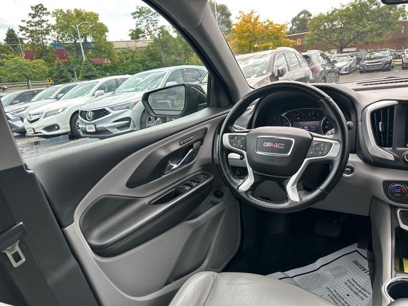 2023 GMC Terrain SLT Worcester MA 2023 GMC Terrain SLT Worcester MA