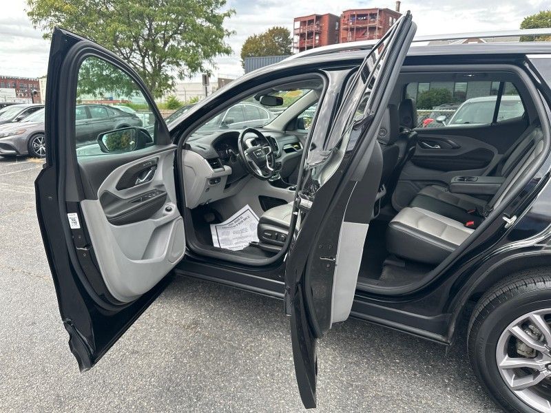 2023 GMC Terrain SLT Worcester MA 2023 GMC Terrain SLT Worcester MA