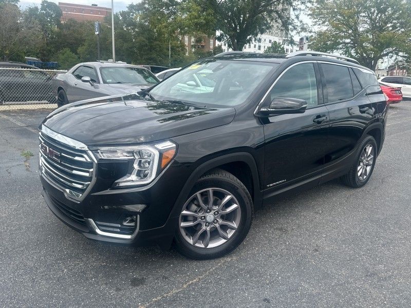 2023 GMC Terrain SLT