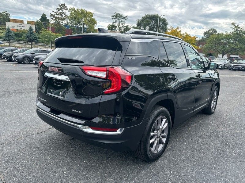 2023 GMC Terrain SLT Worcester MA 2023 GMC Terrain SLT Worcester MA