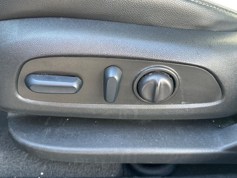 2023 GMC Terrain SLT Worcester MA