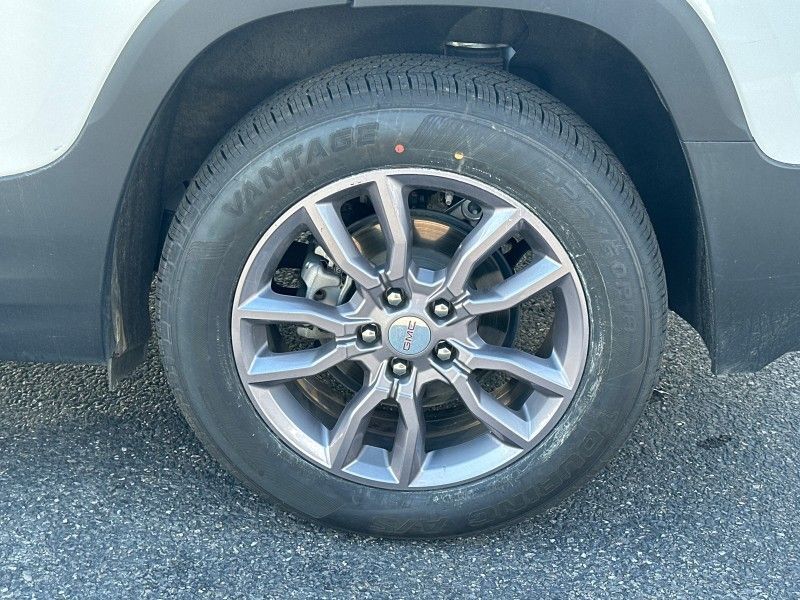 2023 GMC Terrain SLT Worcester MA