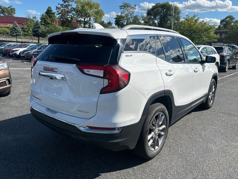 2023 GMC Terrain SLT Worcester MA
