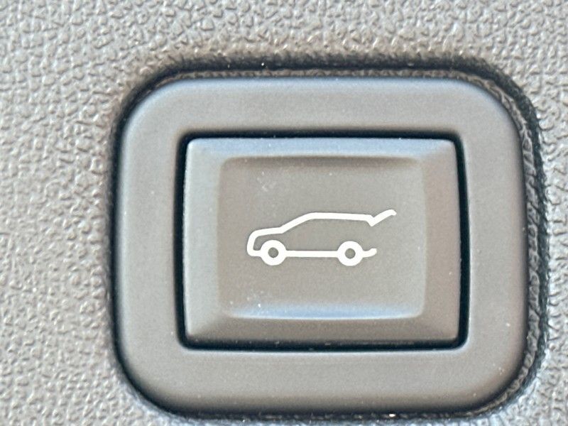 2023 GMC Terrain SLT Worcester MA