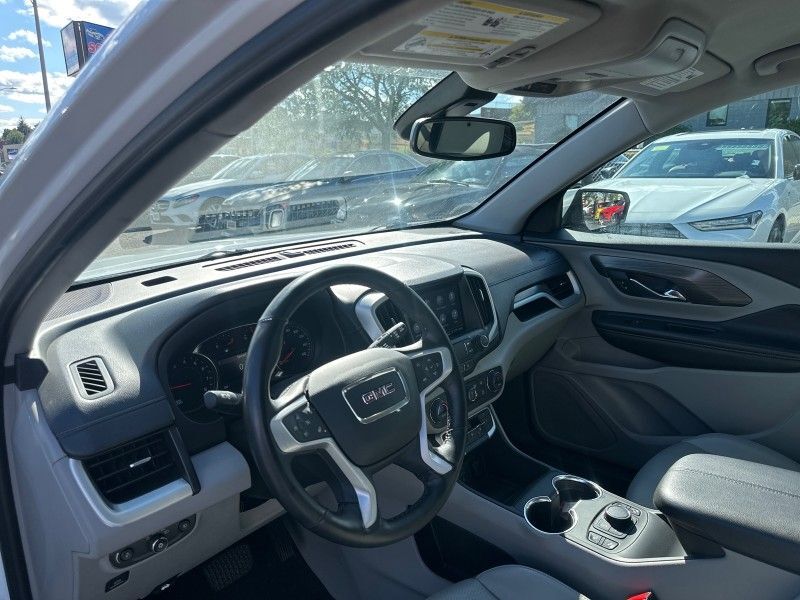 2023 GMC Terrain SLT Worcester MA