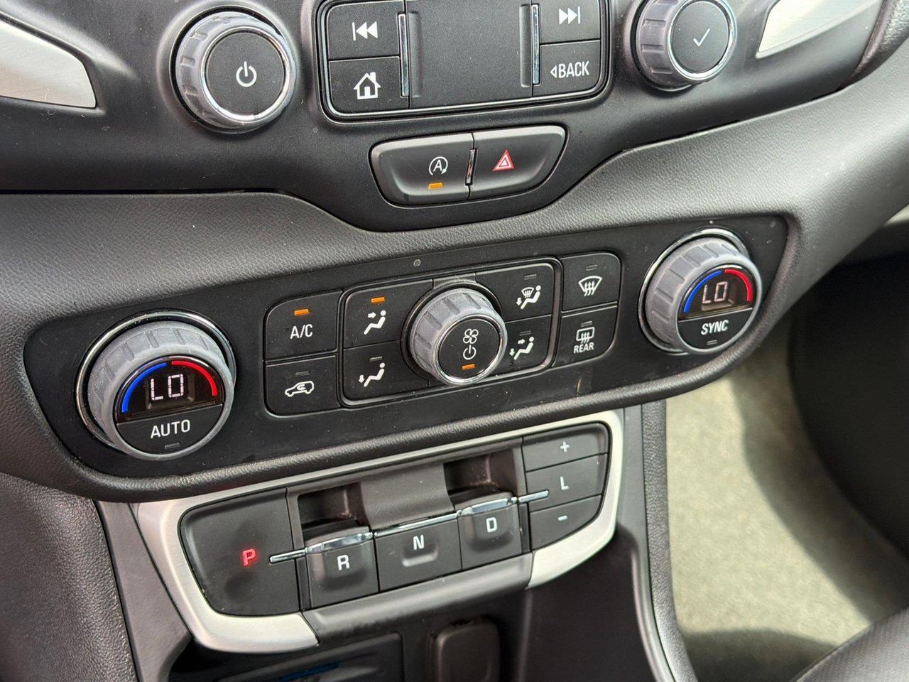2023 GMC Terrain SLT Hagerstown MD