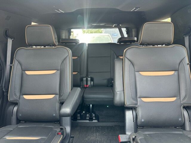 2023 GMC Yukon AT4 Cleveland OH