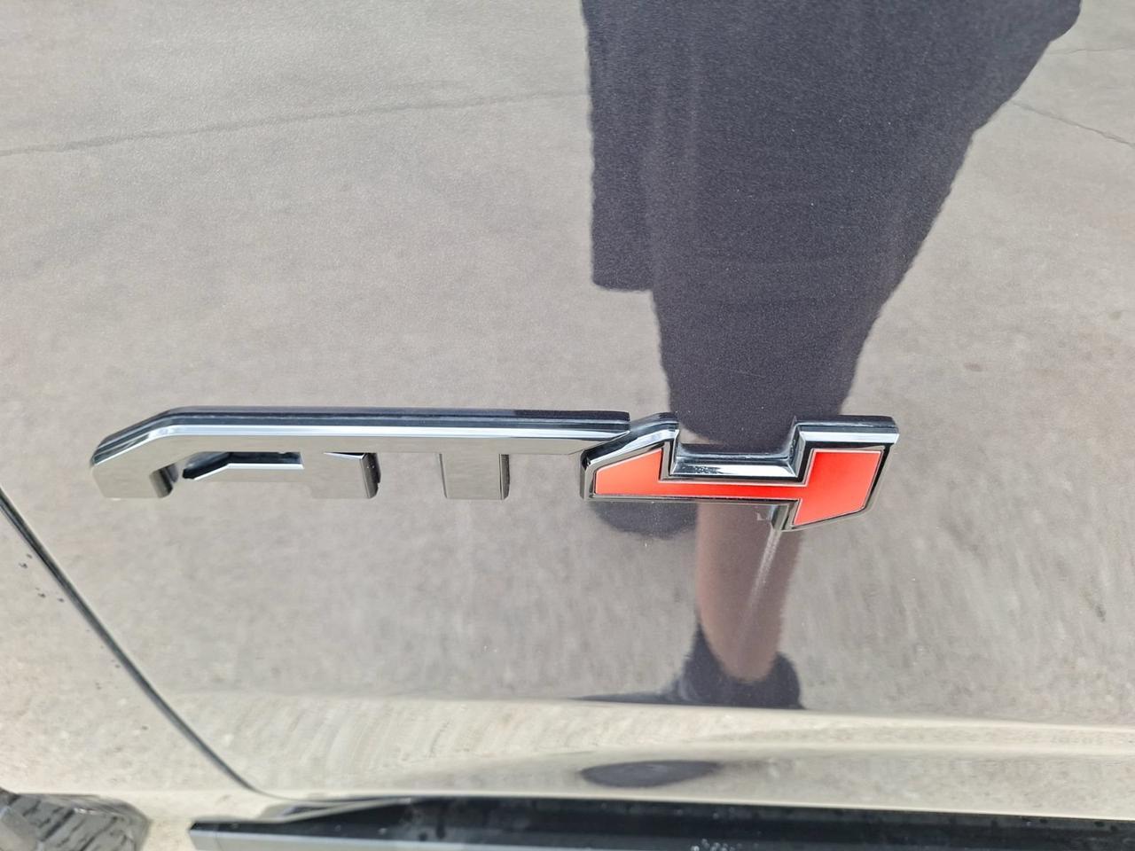 2023 GMC Yukon AT4 Hurst TX