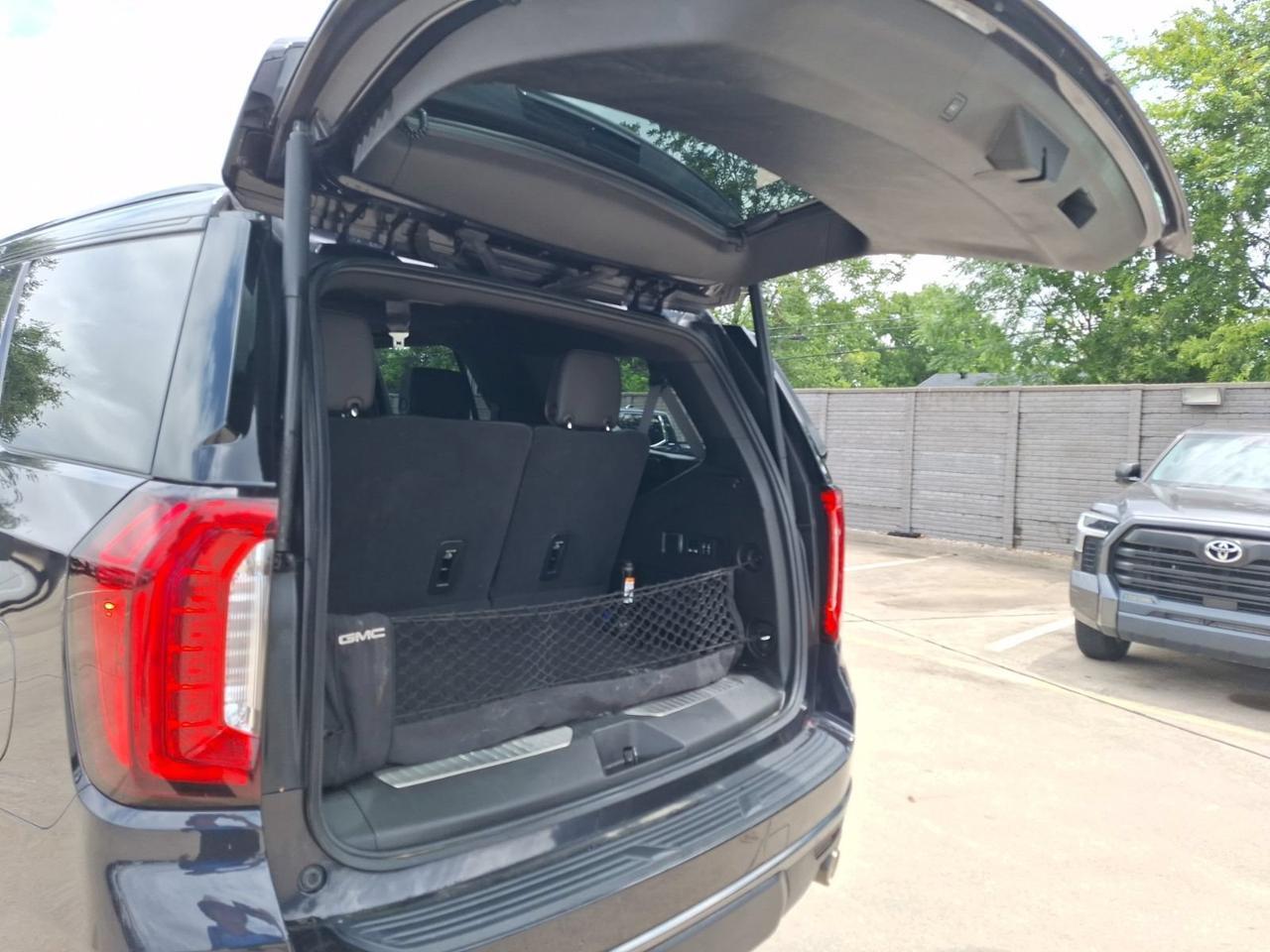2023 GMC Yukon AT4 Hurst TX
