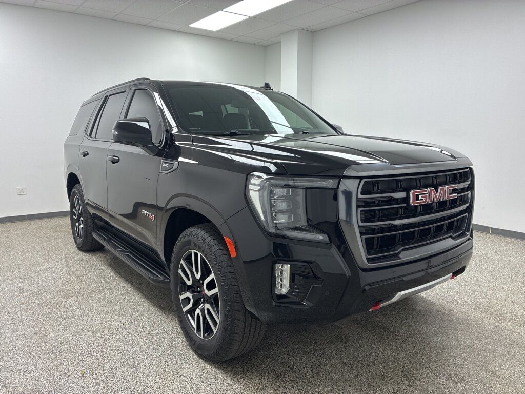 2023 GMC Yukon AT4