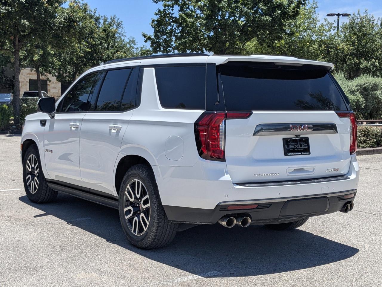 2023 GMC Yukon AT4