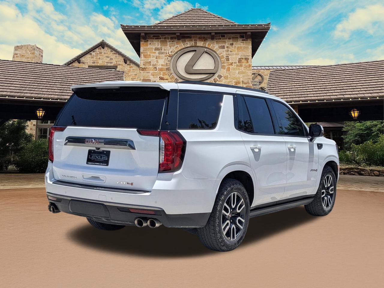 2023 GMC Yukon AT4