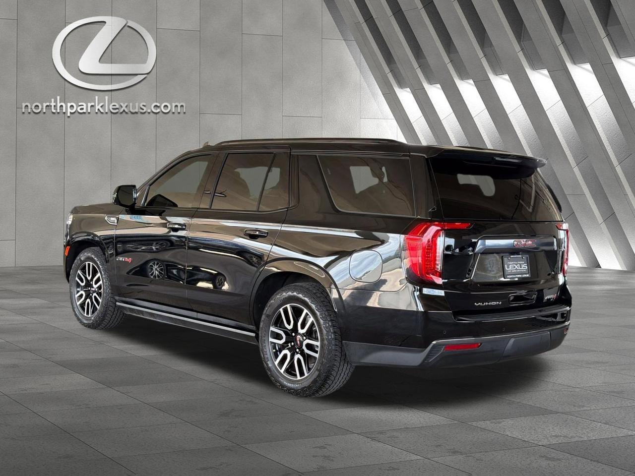 2023 GMC Yukon AT4