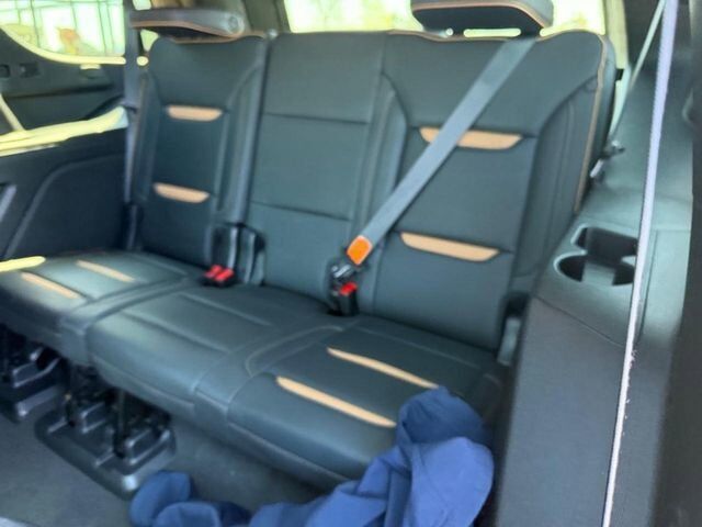 2023 GMC Yukon AT4 Farmington MO