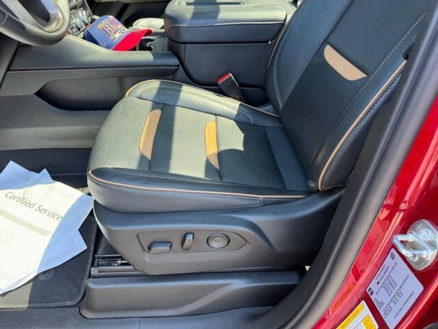 2023 GMC Yukon AT4 Farmington MO