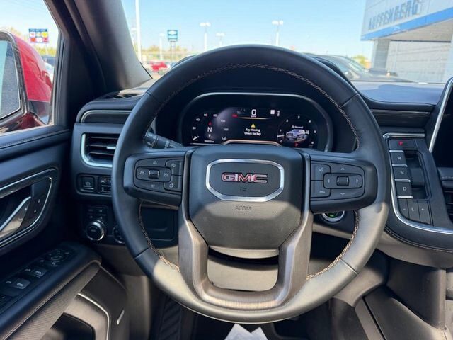 2023 GMC Yukon AT4 Farmington MO