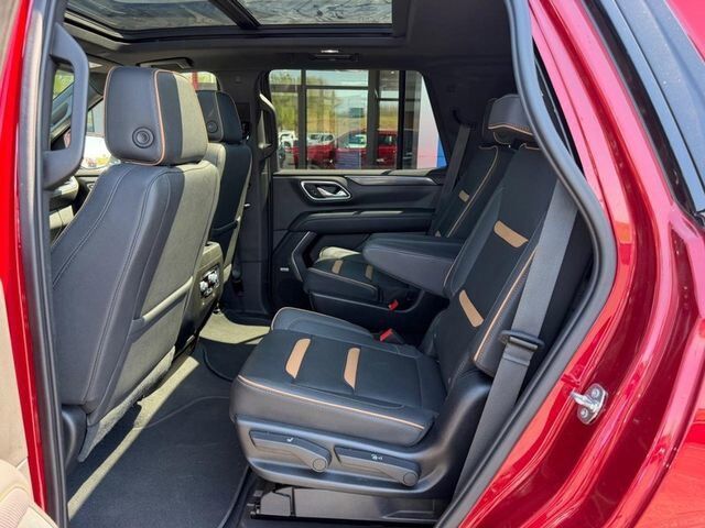 2023 GMC Yukon AT4 Farmington MO